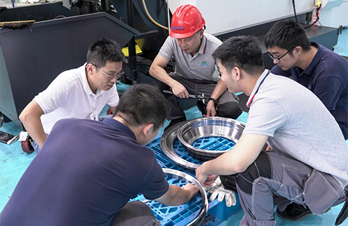 �������������a(ch��n)�������h�������M(j��n)���E���